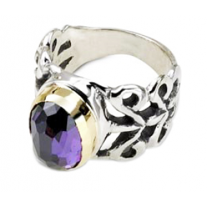 Sterling Silver Ring with Carvings and Amethyst Stone Rafael Jewelry Joyería Judía