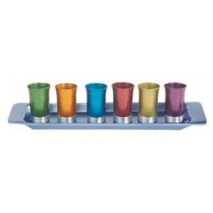 Set de 6 Copas Multicolores con Platillo de Yair Emanuel en Aluminio Anodizado Shabat