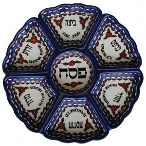 Armenian Ceramic Seder Plate with Eight Piece Design Pesaj
