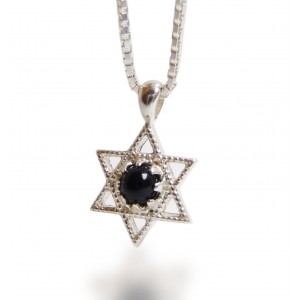 Star of David Pendant with Onyx Encrusted Stone Collares y Colgantes