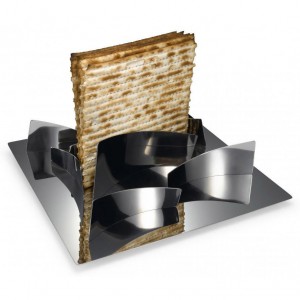 Laura Cowan Modular Matzah Plate in Stainless Steel & Anodized Aluminum Platos de Matzá