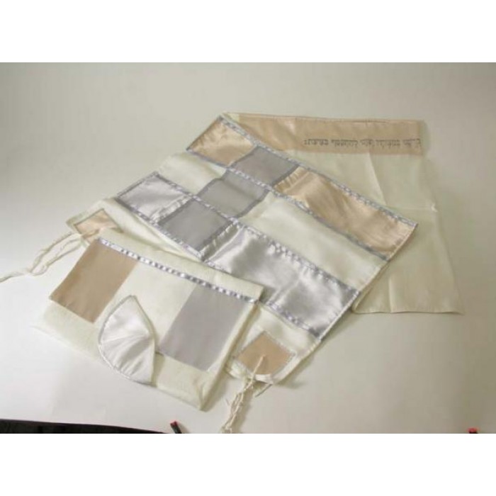 Women’s Tallit with Gold and Silver Squares by Galilee Silks
